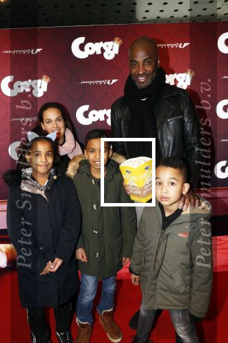 Amsterdam 10 februari 2019
Premiere Corgi in pathe arena. Dwight Dissels met partner Nadine en kinderen Sem, Sarah en Luke