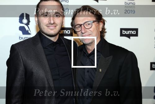 Hilversum 11 maart 2019
Uitreiking BUMA prijzen in studio 21. Eric v Tijn met zijn zoon