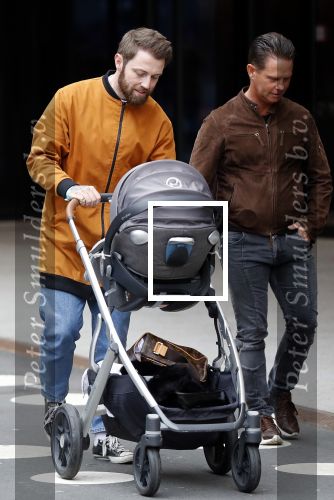 Amsterdam 28 februari 2019
Opening heel holland zingt Hazes cafe in het ziggo dome. Erik Zwennes achter kinderwagen.