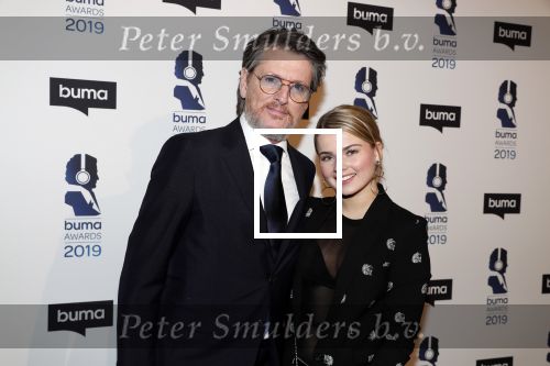 Hilversum 11 maart 2019
Uitreiking BUMA prijzen in studio 21. Erik de Zwart met dochter
