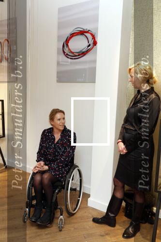 Amsterdam 4 februari 2019
Presentatie armbandje câ€™est Moi  (Art) voor de Esther Vergeer foundation.
Aanwezig zijn Esther Vergeer Quinty Trustfull Anouk Smulders Evelien de Bruijn en Mark Teurlings.