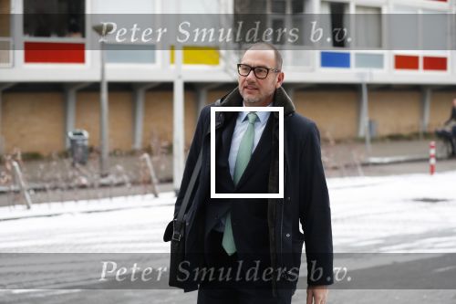 Amsterdam 1 februari 2019
Eugene v Dun ( ex partner  Connie bWitteman) arriveert bij de rechtbank van Amsterdam ivm zaak over de inbraak bij Connie op de pc hooftstraat.