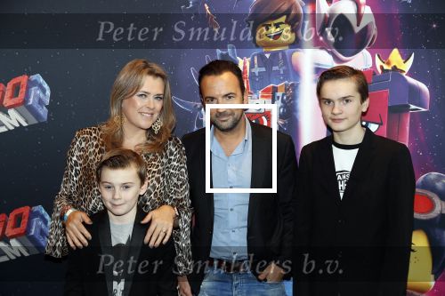 Utrecht 3 februari 2019
Premiere Lego film in de bioscoop bij de jaarbeurs. Gerard Ekdom met zijn vrouw en kinderen