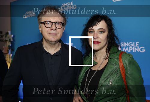 Amsterdam 7 maart 2019
Premiere Single camping in nieuwe delamar theater. Henk temming met zijn vrowu