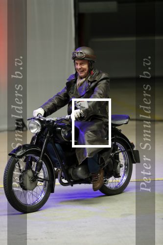 Enschede 26 februari 2019
Presentatie cast van Hanna van Hendrik met oa Huub Stapel en Johanna ter Steege. Presentatie is op vliegveld Twente.