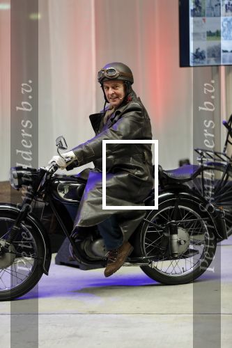 Enschede 26 februari 2019
Presentatie cast van Hanna van Hendrik met oa Huub Stapel en Johanna ter Steege. Presentatie is op vliegveld Twente.