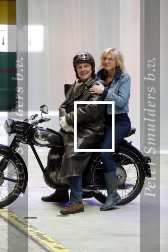 Enschede 26 februari 2019
Presentatie cast van Hanna van Hendrik met oa Huub Stapel en Johanna ter Steege. Presentatie is op vliegveld Twente.