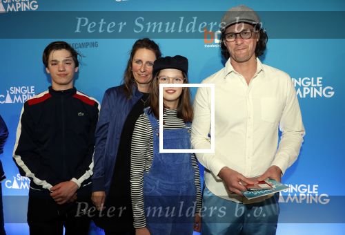 Amsterdam 7 maart 2019
Premiere Single camping in nieuwe delamar theater. man ilse Warringa met hun kinderen