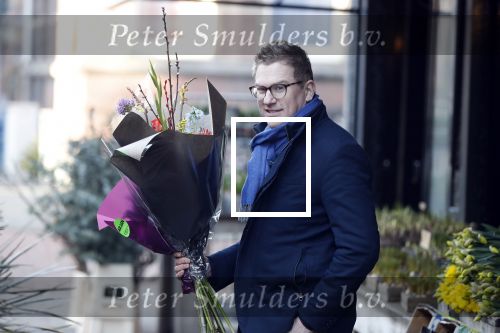 Amsterdam 14 februari 2019
JaÃ¯r Ferwerda haalt bloemen voor zijn vrouw en schoonmoeder bij bloemist Arjan.
