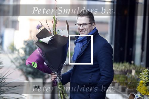 Amsterdam 14 februari 2019
JaÃ¯r Ferwerda haalt bloemen voor zijn vrouw en schoonmoeder bij bloemist Arjan.