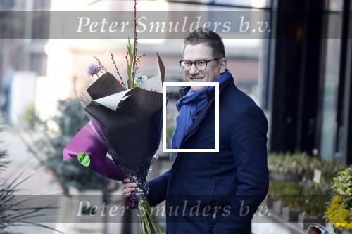 Amsterdam 14 februari 2019
JaÃ¯r Ferwerda haalt bloemen voor zijn vrouw en schoonmoeder bij bloemist Arjan.