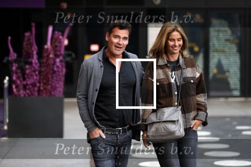 Amsterdam 28 februari 2019
Opening heel holland zingt Hazes cafe in het ziggo dome. Aanwezig Roxeanne Hazes Jeroen v d Boom Danny de Munk en Samantha Steenwijk. Jeroen met zijn vrouw Danie