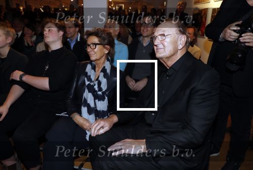 Amsterdam 7 februari 2019
Boekpresentatie Maarten v Nispen bij Scheltema. Joop en Janine v d Ende