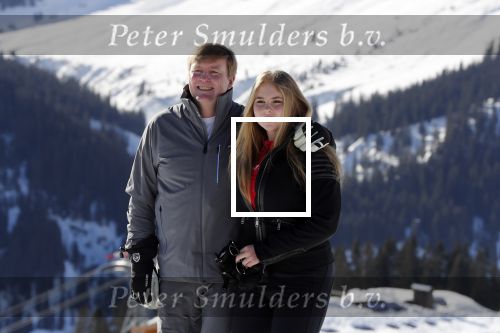 Lech 25 februari 2019
Koning Willem-Alexander, Koningin MÃ¡xima, Prinses Beatrix, Prins Constantijn, Prinses Laurentien en de prinsessen Amalia, Alexia en Ariane samen met Eloise, Leonore en Claus-Casimir tijdens de fotosessie tijdens de wintersportvakantie in Lech.