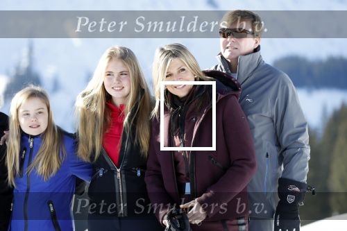 Lech 25 februari 2019
Koning Willem-Alexander, Koningin MÃ¡xima, Prinses Beatrix, Prins Constantijn, Prinses Laurentien en de prinsessen Amalia, Alexia en Ariane samen met Eloise, Leonore en Claus-Casimir tijdens de fotosessie tijdens de wintersportvakantie in Lech.