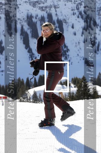 Lech 25 februari 2019
Koning Willem-Alexander, Koningin MÃ¡xima, Prinses Beatrix, Prins Constantijn, Prinses Laurentien en de prinsessen Amalia, Alexia en Ariane samen met Eloise, Leonore en Claus-Casimir tijdens de fotosessie tijdens de wintersportvakantie in Lech.