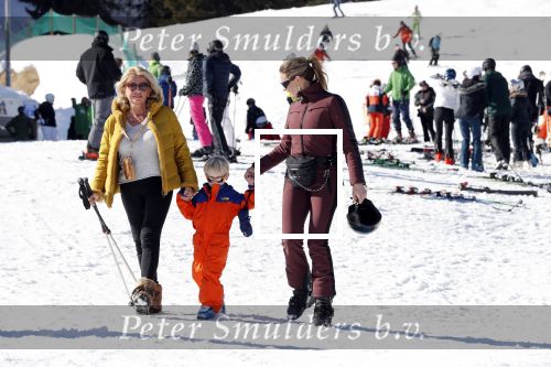 Oberlech 25 februari 2019
Lieke v Lexmond op skivakantie met haar man Bas v Veggel en hun zoontje Vik.
Ook de moeder van Bas en haar partner zijn erbij.
