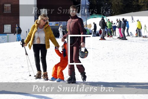 Oberlech 25 februari 2019
Lieke v Lexmond op skivakantie met haar man Bas v Veggel en hun zoontje Vik.
Ook de moeder van Bas en haar partner zijn erbij.