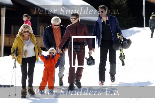 Oberlech 25 februari 2019
Lieke v Lexmond op skivakantie met haar man Bas v Veggel en hun zoontje Vik.
Ook de moeder van Bas en haar partner zijn erbij.
