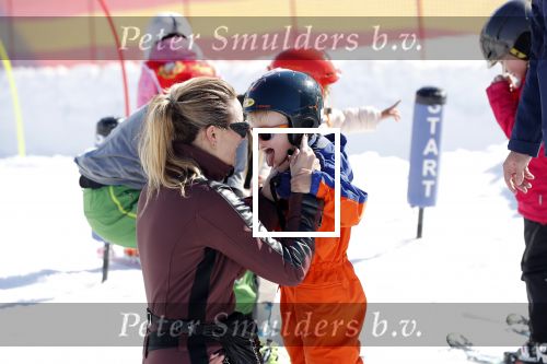 Oberlech 25 februari 2019
Lieke v Lexmond op skivakantie met haar man Bas v Veggel en hun zoontje Vik.
Ook de moeder van Bas en haar partner zijn erbij.