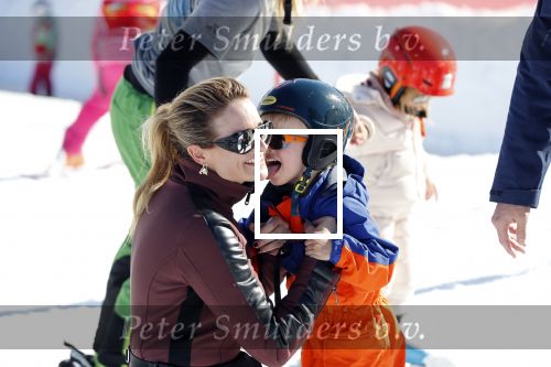 Oberlech 25 februari 2019
Lieke v Lexmond op skivakantie met haar man Bas v Veggel en hun zoontje Vik.
Ook de moeder van Bas en haar partner zijn erbij.