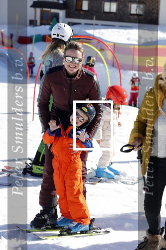 Oberlech 25 februari 2019
Lieke v Lexmond op skivakantie met haar man Bas v Veggel en hun zoontje Vik.
Ook de moeder van Bas en haar partner zijn erbij.