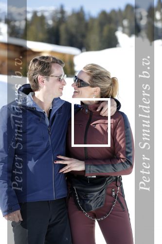 Oberlech 25 februari 2019
Lieke v Lexmond op skivakantie met haar man Bas v Veggel en hun zoontje Vik.
Ook de moeder van Bas en haar partner zijn erbij.