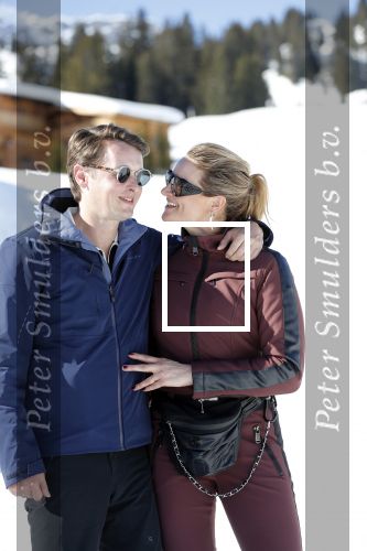 Oberlech 25 februari 2019
Lieke v Lexmond op skivakantie met haar man Bas v Veggel en hun zoontje Vik.
Ook de moeder van Bas en haar partner zijn erbij.
