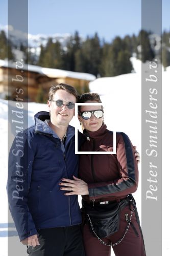 Oberlech 25 februari 2019
Lieke v Lexmond op skivakantie met haar man Bas v Veggel en hun zoontje Vik.
Ook de moeder van Bas en haar partner zijn erbij.