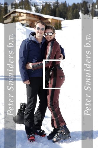 Oberlech 25 februari 2019
Lieke v Lexmond op skivakantie met haar man Bas v Veggel en hun zoontje Vik.
Ook de moeder van Bas en haar partner zijn erbij.
