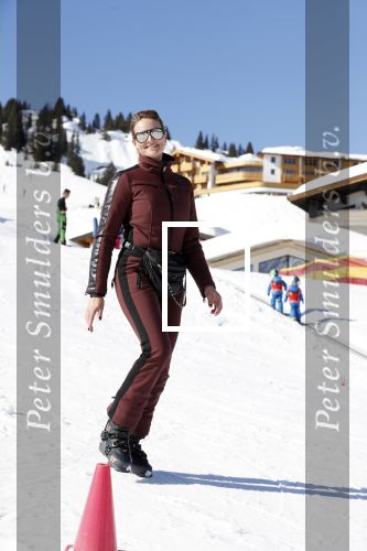 Oberlech 25 februari 2019
Lieke v Lexmond op skivakantie met haar man Bas v Veggel en hun zoontje Vik.
Ook de moeder van Bas en haar partner zijn erbij.