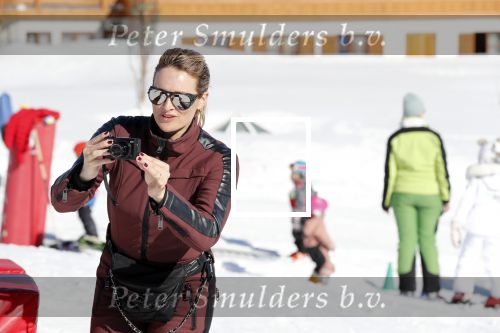 Oberlech 25 februari 2019
Lieke v Lexmond op skivakantie met haar man Bas v Veggel en hun zoontje Vik.
Ook de moeder van Bas en haar partner zijn erbij.