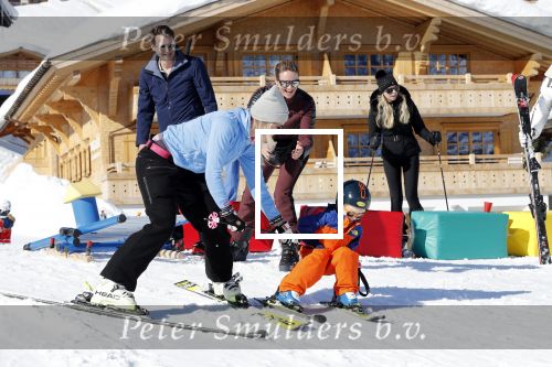 Oberlech 25 februari 2019
Lieke v Lexmond op skivakantie met haar man Bas v Veggel en hun zoontje Vik.
Ook de moeder van Bas en haar partner zijn erbij.