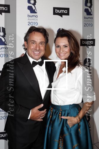 Hilversum 11 maart 2019
Uitreiking BUMA prijzen in studio 21. Marco en Leontine Borsato.