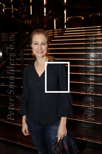 Zaandag 4 februari 2019
PremiÃ¨re Laten we eerlijk zijn in het zaantheater. Marit v Bohemen