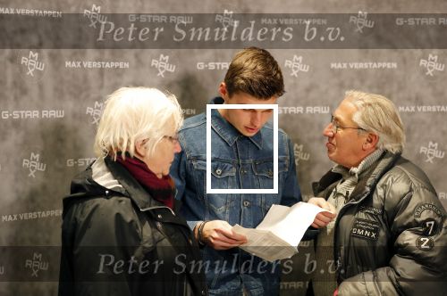Amsterdam 4 februari 2019
Max Verstappen bij de presentatie van de G-Star RAW Max Verstappen lijn in de G-star winkel op de pc Hooftstraat. Max gaat met fans op de foto.