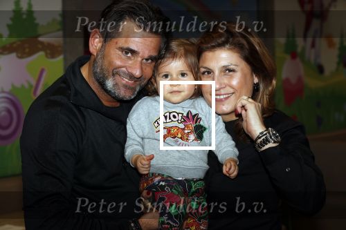 Amsterdam 2 maart 2019
Najib Amhali en zijn vrouw Miama vieren de 4e verjaardag van hun zoon Novell . Ook zoon Noah is aanwezig in Candy Castle. Micha Noot met vrouw en dochter