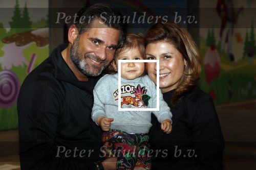 Amsterdam 2 maart 2019
Najib Amhali en zijn vrouw Miama vieren de 4e verjaardag van hun zoon Novell . Ook zoon Noah is aanwezig in Candy Castle. Micha Noot met vrouw en dochter