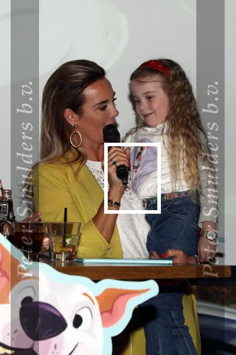 Berkel en Rodenrijs, 12 Maart 2019
Uitreiking boek  Dunya van Monique Hazes    Monique Westenberg