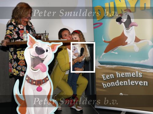 Berkel en Rodenrijs, 12 Maart 2019
Uitreiking boek  Dunya van Monique Hazes    Monique Westenberg