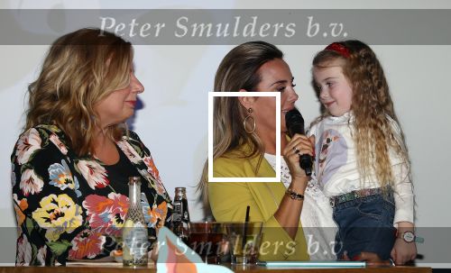 Berkel en Rodenrijs, 12 Maart 2019
Uitreiking boek  Dunya van Monique Hazes    Monique Westenberg Loretta Schrijver