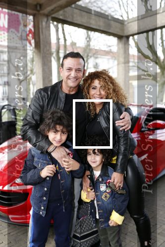 Amsterdam 2 maart 2019
Najib Amhali en zijn vrouw Miama vieren de 4e verjaardag van hun zoon Novell . Ook zoon Noah is aanwezig in Candy Castle. Ze arriveren in een rode ferrari.