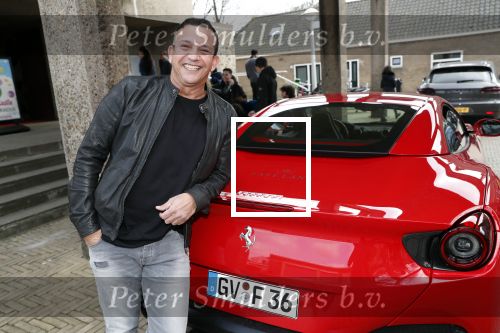 Amsterdam 2 maart 2019
Najib Amhali en zijn vrouw Miama vieren de 4e verjaardag van hun zoon Novell . Ook zoon Noah is aanwezig in Candy Castle. Ze arriveren in een rode ferrari.