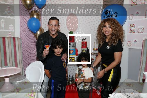 Amsterdam 2 maart 2019
Najib Amhali en zijn vrouw Miama vieren de 4e verjaardag van hun zoon Novell . Ook zoon Noah is aanwezig in Candy Castle