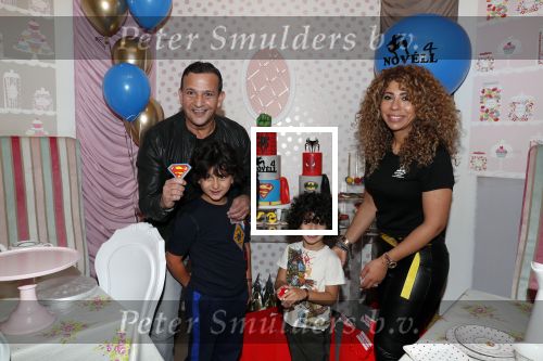 Amsterdam 2 maart 2019
Najib Amhali en zijn vrouw Miama vieren de 4e verjaardag van hun zoon Novell . Ook zoon Noah is aanwezig in Candy Castle