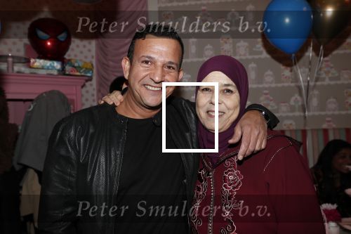 Amsterdam 2 maart 2019
Najib Amhali en zijn vrouw Miama vieren de 4e verjaardag van hun zoon Novell . Ook zoon Noah is aanwezig in Candy Castle. Najib met zijn moeder.