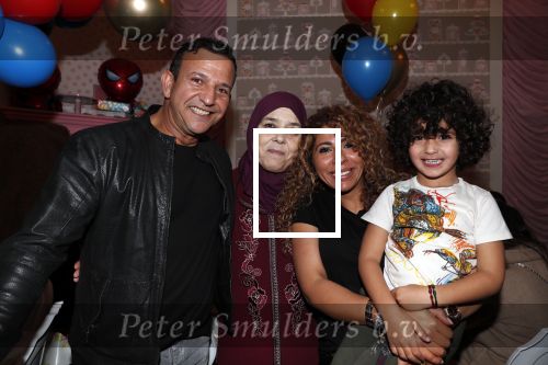 Amsterdam 2 maart 2019
Najib Amhali en zijn vrouw Miama vieren de 4e verjaardag van hun zoon Novell . Ook zoon Noah is aanwezig in Candy Castle. Najib met zijn moeder.