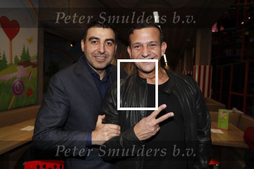 Amsterdam 2 maart 2019
Najib Amhali en zijn vrouw Miama vieren de 4e verjaardag van hun zoon Novell . Ook zoon Noah is aanwezig in Candy Castle. Najib met Mimoun Ouled Radi