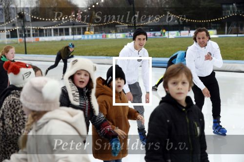 Amsterdam 8 februari 2019
Perspresentatie hollandse 100 (Lymphe en Co ) met oa Prins Bernhard jr Prinses Annette Prinses Margriet Monique des Bouvrie Simon Keizer en Nino Wilkes.