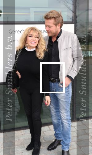 Breda, 21 Februari 2019
Patricia Paay met partner bij rechtbank Breda